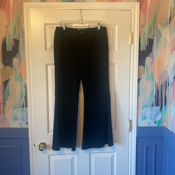 We The Free Black Wide Leg Jeans Size 33